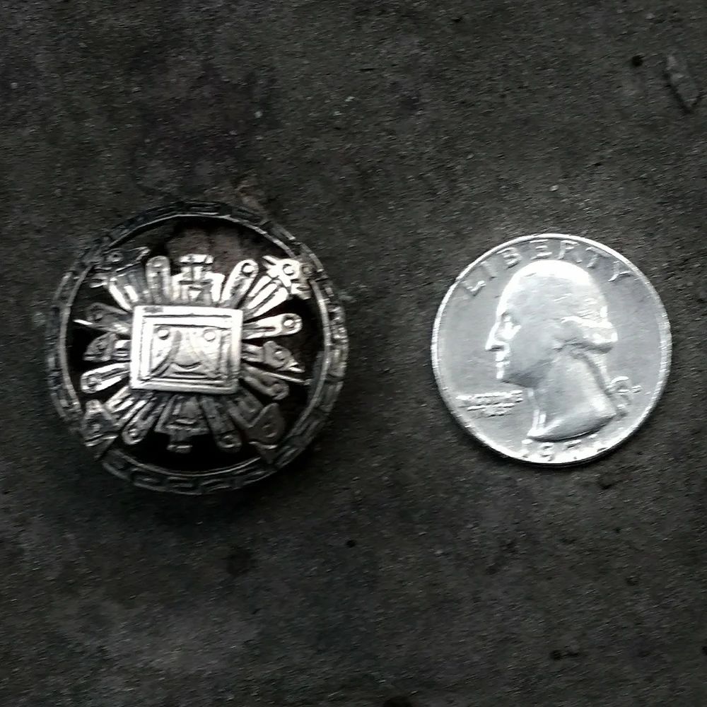 Vintage Sterling Silver Aztec Face Brooch - Picture 3 of 5